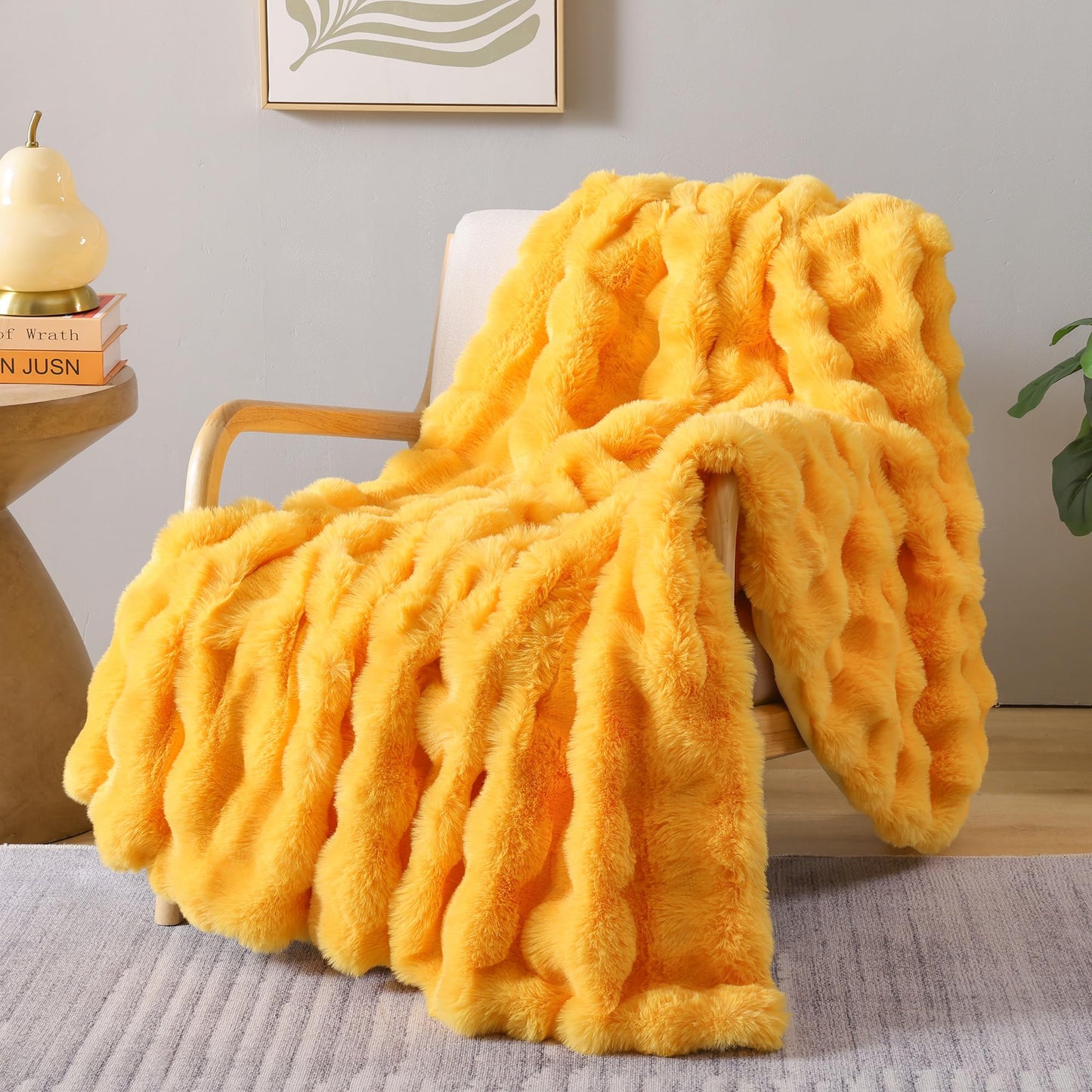 Smoofy Faux Fur Throw Blanket for Couch – Blush Pink Fluffy Cozy